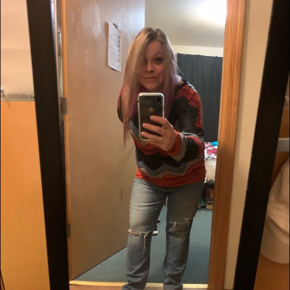 Meet your Posher, Heather - Picture 2 of 4